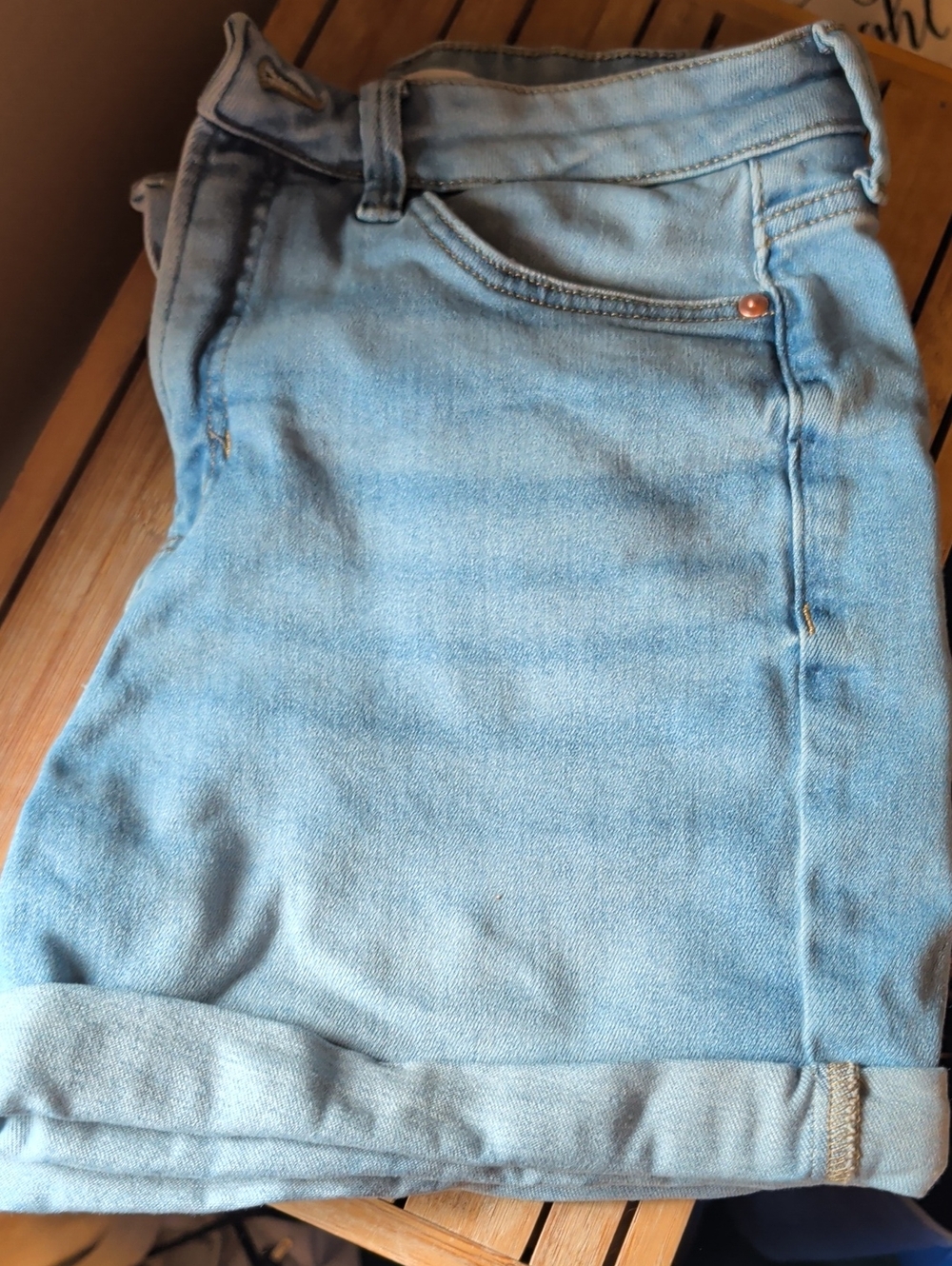 LC Lauren Conrad Light Blue Cropped Cuffed Jeans